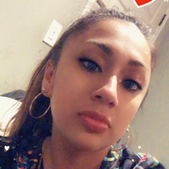 Meet your Posher, Mimi - Picture 1 of 1